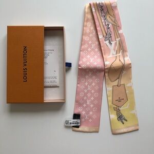 LOUIS VUITTON Silk Monogram Gradient By The Pool Bandeau Scarf Rose Pink NWT Box